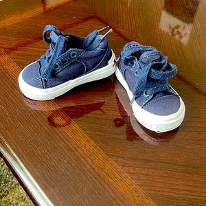 Toddler sneakers